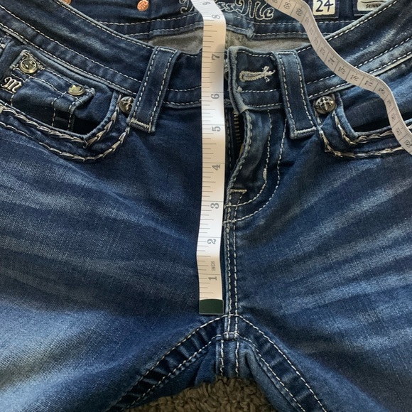 Miss Me Jeans Mid-Rise/Skinny 24w/30L - Picture 2 of 4